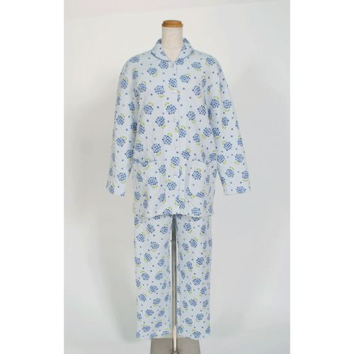 アーニング
ニットキルト ハートフラワー柄 前あきパジャマ