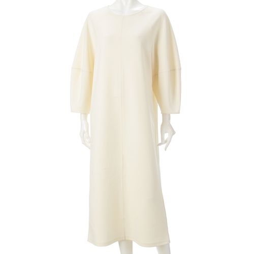 アスプリ
qout 袖ボリュームワンピース