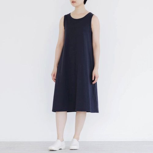イコール
TUTIE． コットン天竺ノースリーブワンピース