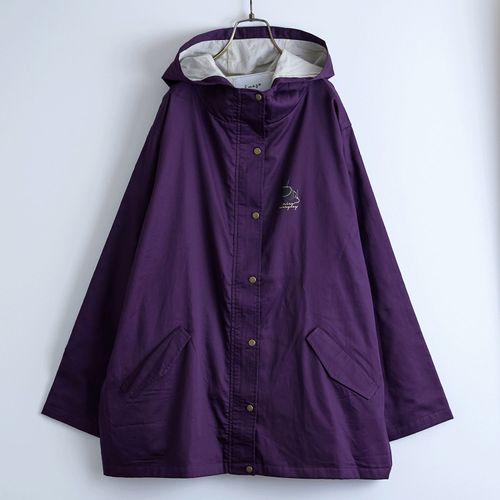 ドライブ
Emago ネコと春のモッズコート