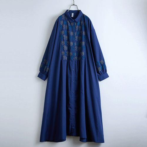 ドライブ
Emago 2色北欧花刺繍ワンピ―ス