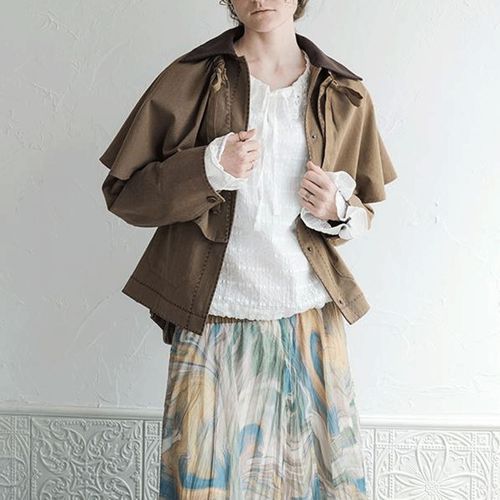 あむう
akane 取り外しケープ付きカバーオールジャケット