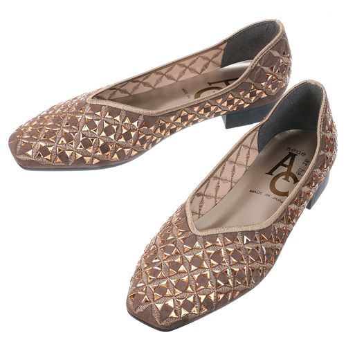 シェル
AC ストーン飾り付きパンプス7771