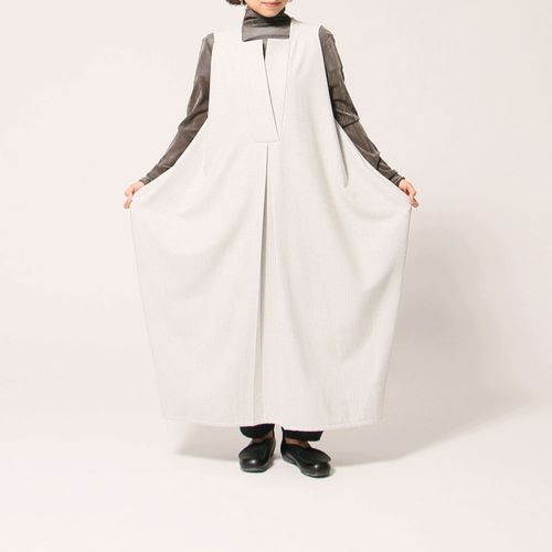 小竹正
jalanjalan アンジー縦ストレッチ両面起毛ジャンドレ