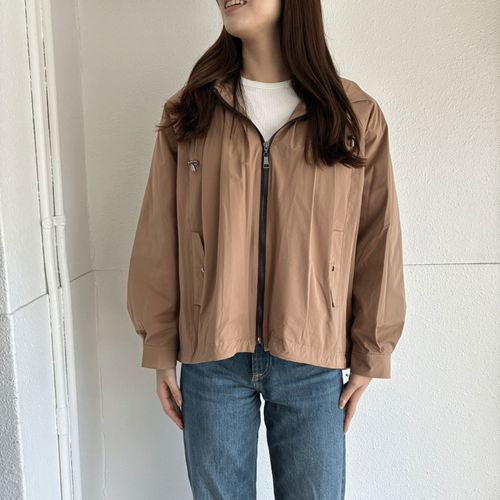 藤江商事
インサイドダウンコート