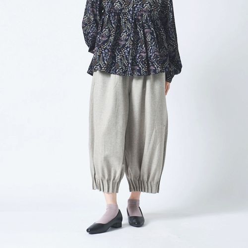 ボールＮ．Ｔ
ubasoku ウール混裾タックパンツ