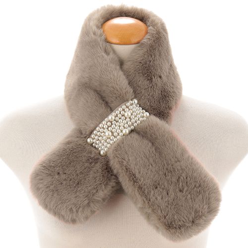 サード　コレクション
パール付フェイクファー