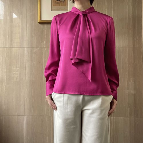 一珠
一珠 KOKIA アムンゼンフリルボウタイブラウス