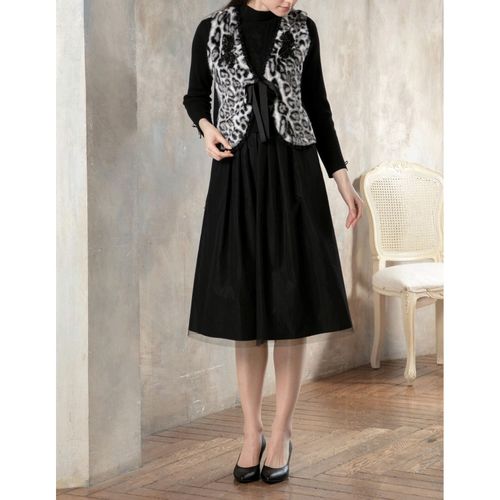 ジェイシーインターナショナル
Super Beauty ウエスト異素材切替ケーブル編みハイネックワンピース