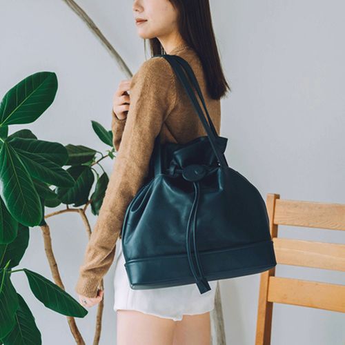 ｗａｊｉ
SOI 洗える牛革巾着トートバッグ