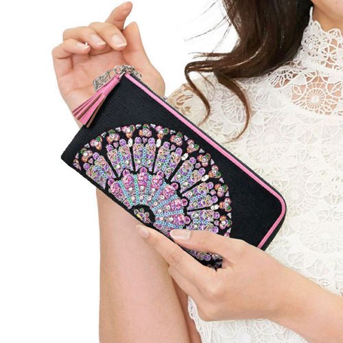 はちや
ThinkBee！ ノートルダム長財布PK