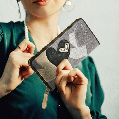 はちや
Think Bee！ スプマンテ ラウンドファスナー長財布