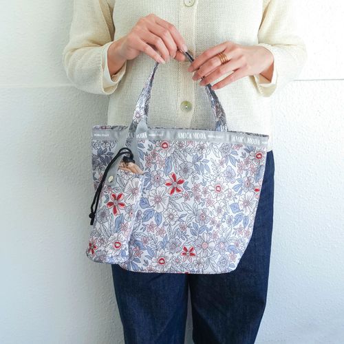 ラルジュ
ペルネ柄保冷ボトル付バッグ