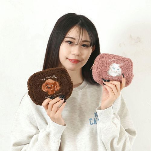 4550521082178







センバドー
ボアアニマル刺繍 ポーチ