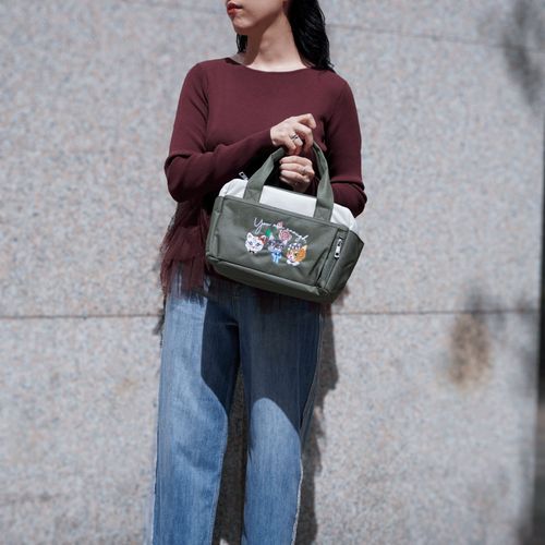 サンモト
ネコ刺繍保冷保温BOX型ランチバッグ