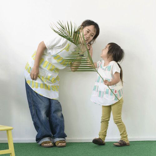 三国
392プリュスエム エプロンキッズ