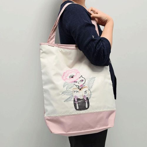 4562420012910







イデオ
上村久美 gazet 「 clue． ネコ刺繍 防水・撥水トートバッグ 」