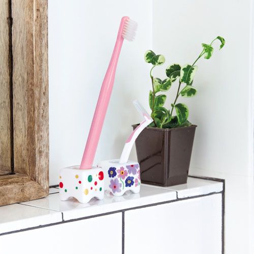 4562266555312







アルファックス
有田焼歯ブラシホルダー