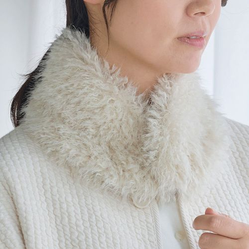 志成販売
シャギーファーのミニマフラー