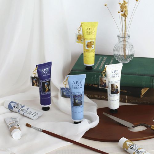 4582739988553







ＧｒｅｅｎＦｌａｓｈ
ART HAND CREAMチャーム付きハンドクリーム