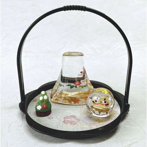 4582100050179



E-17



丸錬梅村商店
富士山とだるまガラス飾り