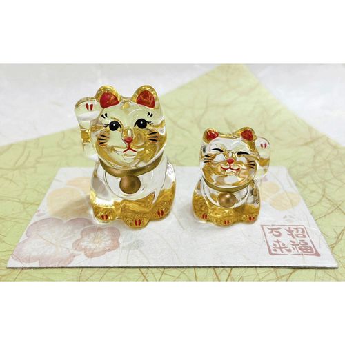 4582100050032



E-3



丸錬梅村商店
招き猫金ガラス親子飾り