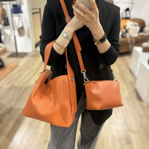 4573312310403







アンビリオン
cachecache ポーチショルダー付2WAYホーボーバッグ