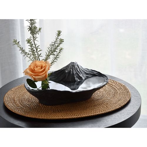 4560399736769



GING-143-NGR



ナガエプリュス
銀雅堂逆さ富士花器Large 墨