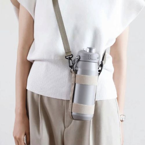 4573306875826







シービージャパン
CB JAPAN 伸縮ボトルホルダー maneuver