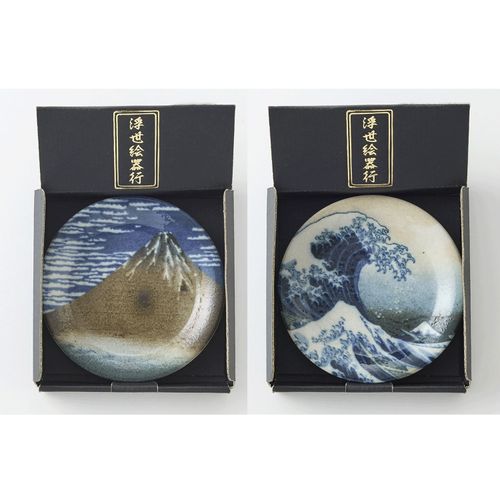 4537417034756







山勝美濃陶苑
北斎 小皿