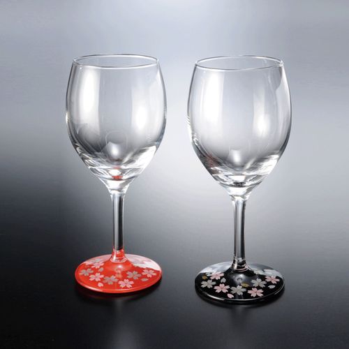 4962127770104







中西工芸
ぬりもん de Verre ワイングラス 蒔絵 桜