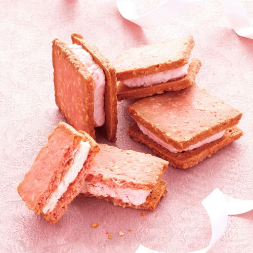 4945409007686



風美庵
風美庵 博多ミノリカ あまおうサンドクッキー5個入×30個