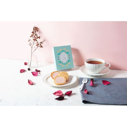 4582580112367



風美庵
苺のワルツ プチ缶チョコタルト3個入×60缶