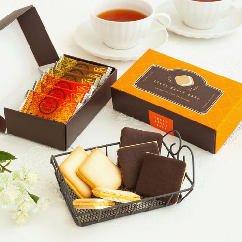 4582580112473



風美庵
ラングドシャセレクション6枚入り×48箱