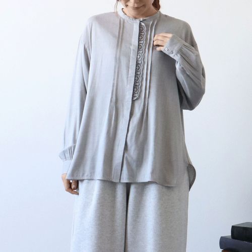 ノンノ
cloudnine ノンノ 前立てレース付長袖ブラウス