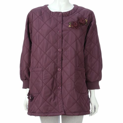 錦衣紡
中綿キルト花モチーフ前開きスモック