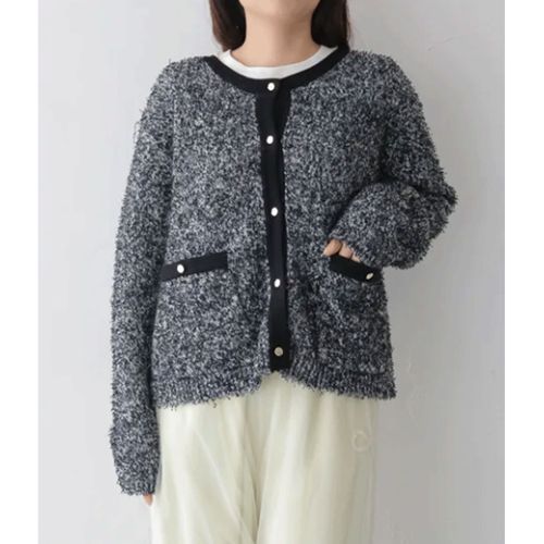三澤
vingtrois ファンシーヤーンジャケット