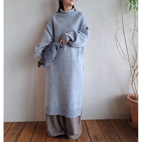 ザンパ
ザンパ ボトルネックコクーンワンピース