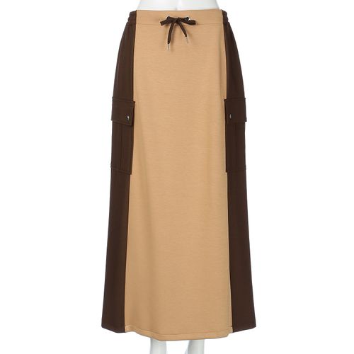 クリス
ダンボール配色スカート