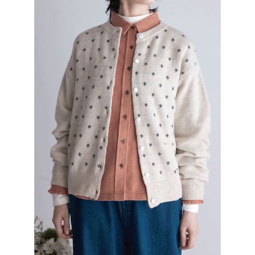 4582603506920







ノースオブジェクト東京
LILASIC スモールドットニットカーディガン