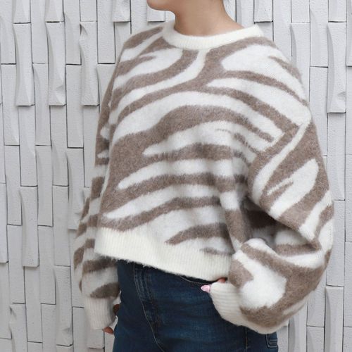 リブ
マーブルワルツゼブラJQDキモウニット