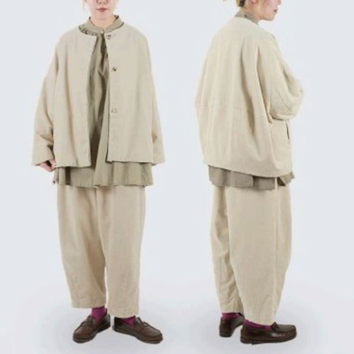 カラー　ｏｆ　カラーズ
SO ノーカラーコクーンジャケット