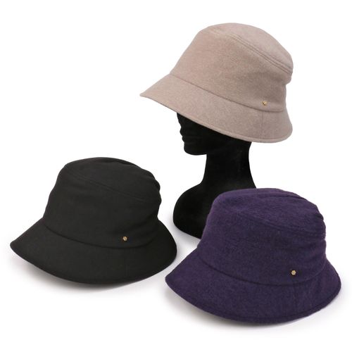 リード
後ろ割れニットダウン