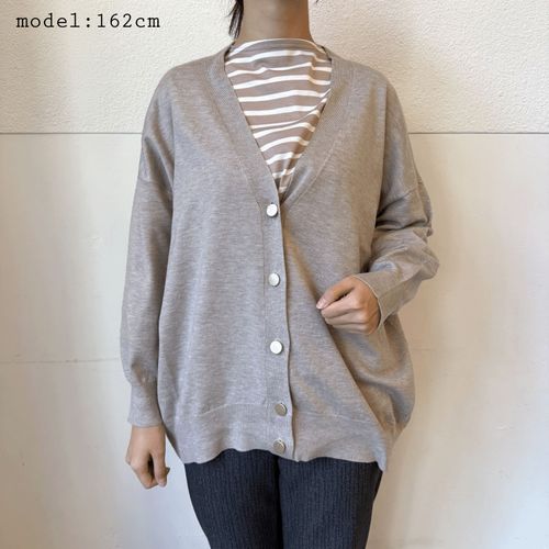 シシエス
天竺ワイドVネックカーディガン