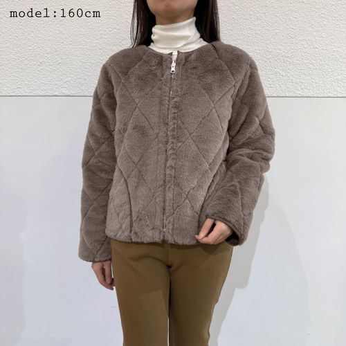 玉一商店
リバーシブルフェイクファーキルティングジャケット