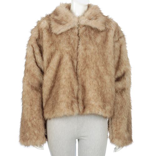 山本定
ファーショートコート