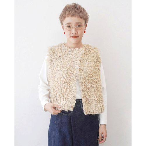 ａｅｌ
mao made ふわふわループ編みショート丈ベスト