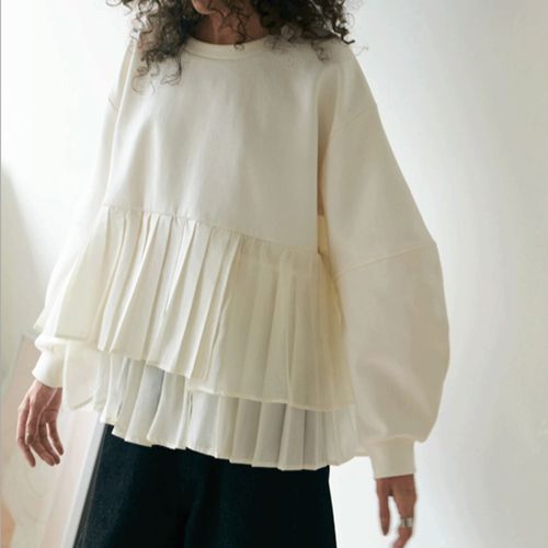 ウィーバー
Brown＆Street プリーツレイヤードぺプラムプルオーバー