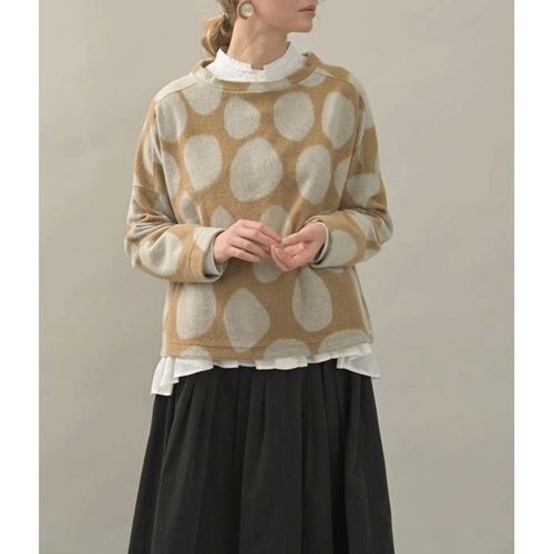 あむう
akane ドット起毛ジャガードプルオーバー