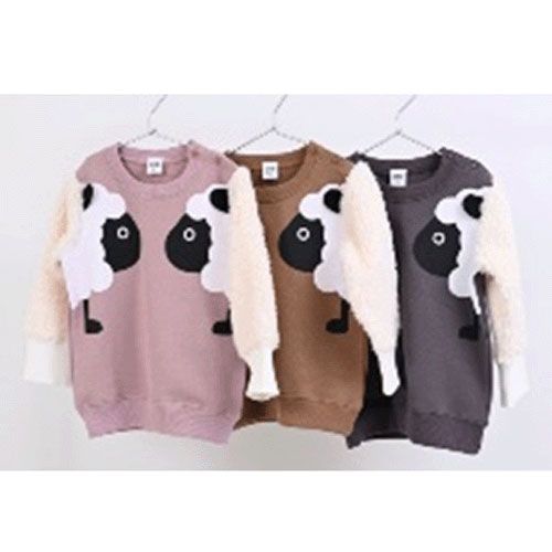 ベビールーム
ひつじのボアトレーナー